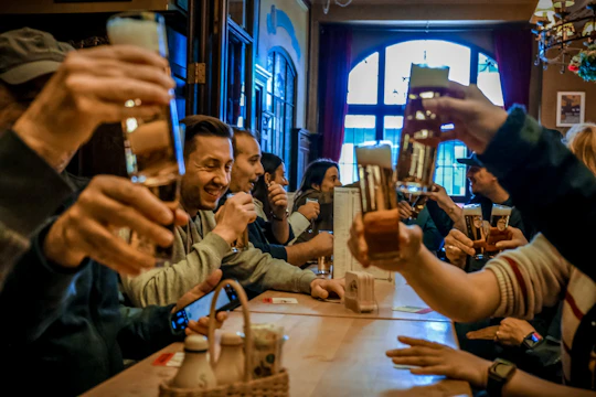 Kölsch beer tasting tour in Cologne Old Town