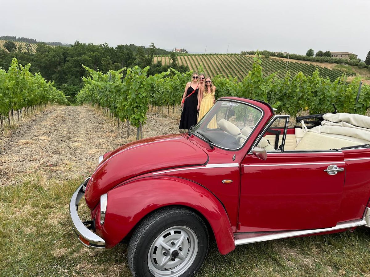 Privérij met oldtimer in Chianti