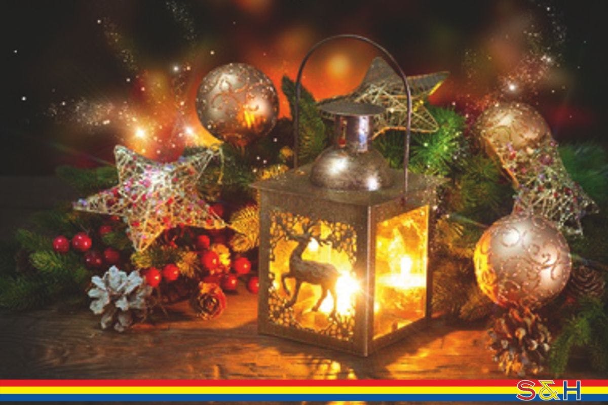 Christmas boat trip with mulled wine