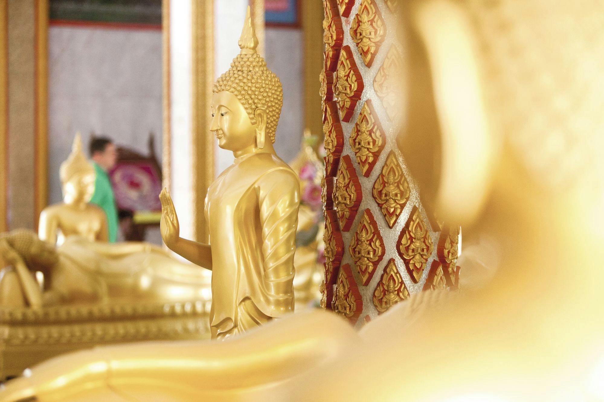 Phuket Island Tour with Temples