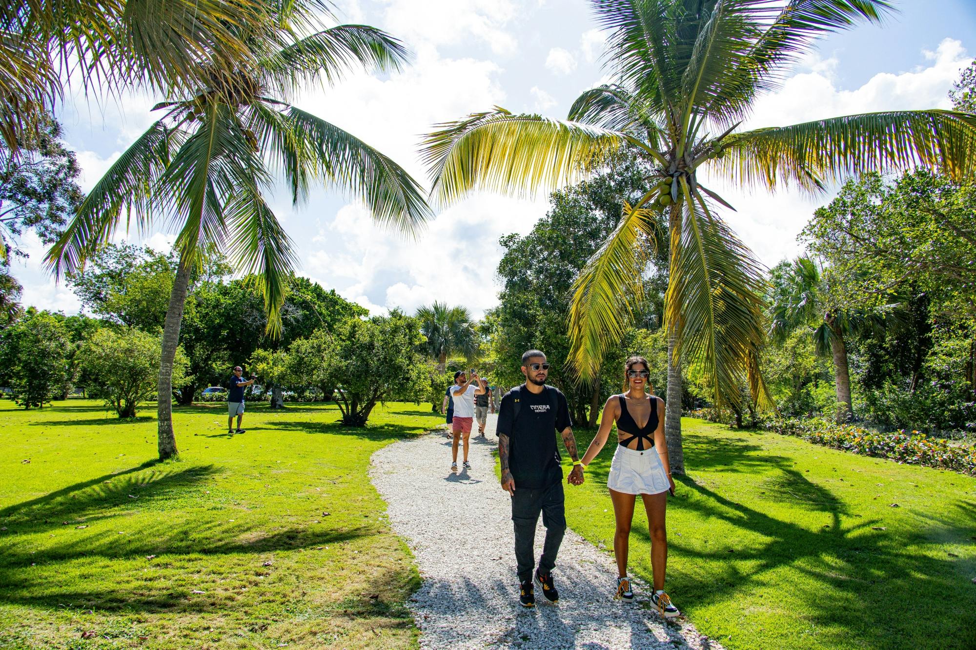 4x4 adventure - Art & Forest Way Half Day plus Playa Blanca beach club