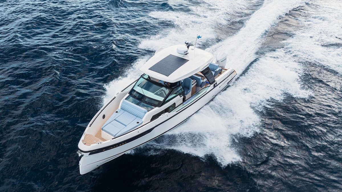 Gedeelde bootervaring op Capri vanuit Napels