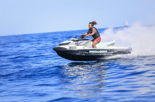 Shared Jet Ski rental in St. Julian’s