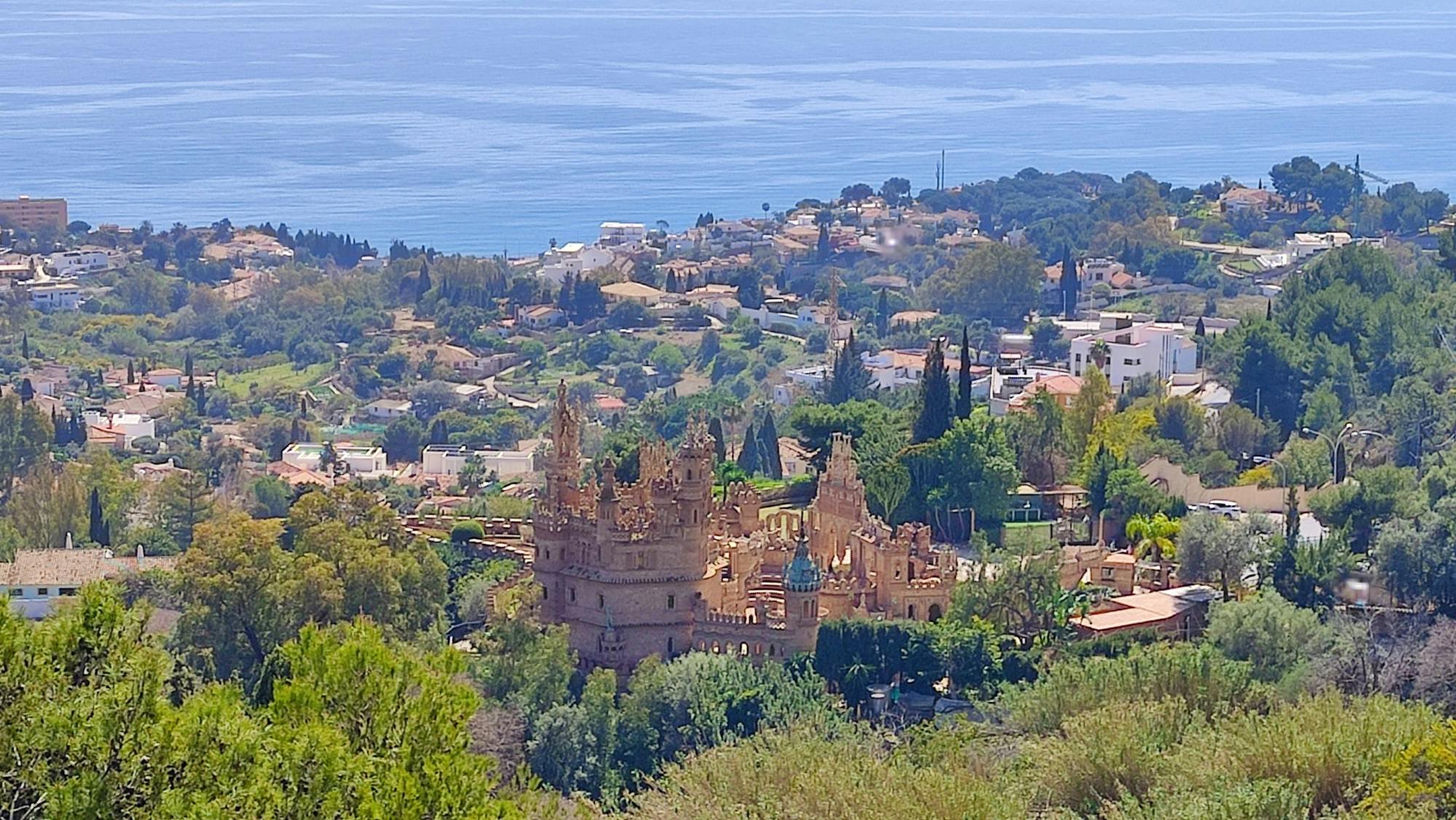 Market, Colomares Castle and village charm