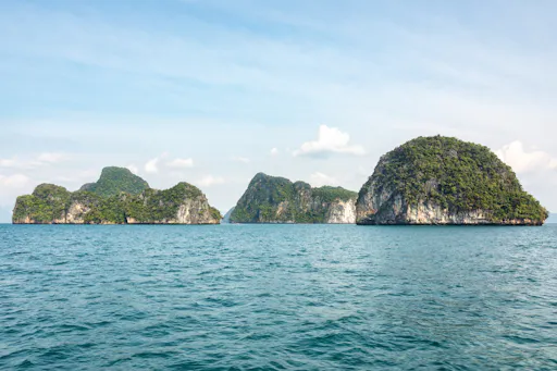 Phang Nga Bay and Hong Island full day tour