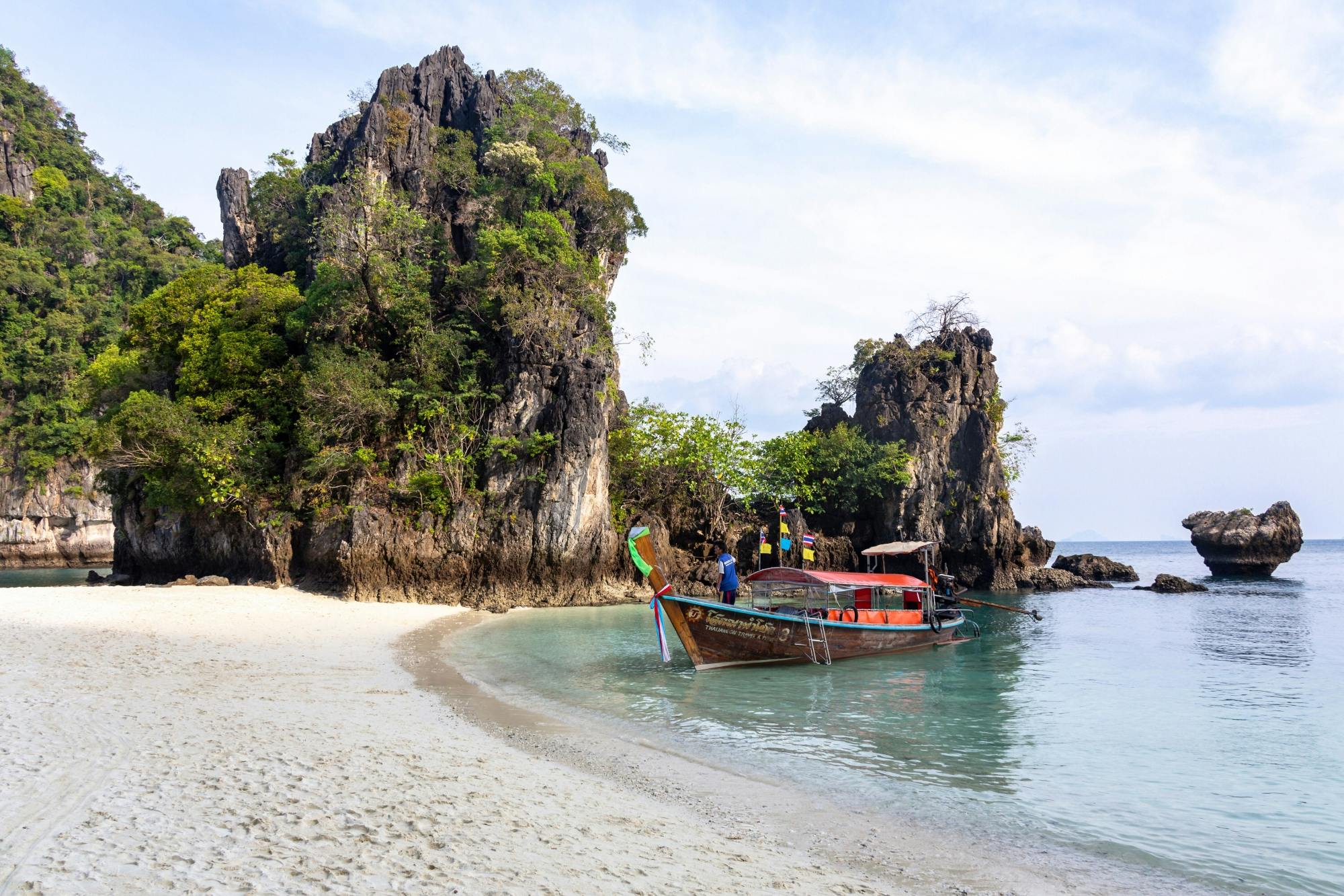 Phang Nga Bay and Hong Island full day tour