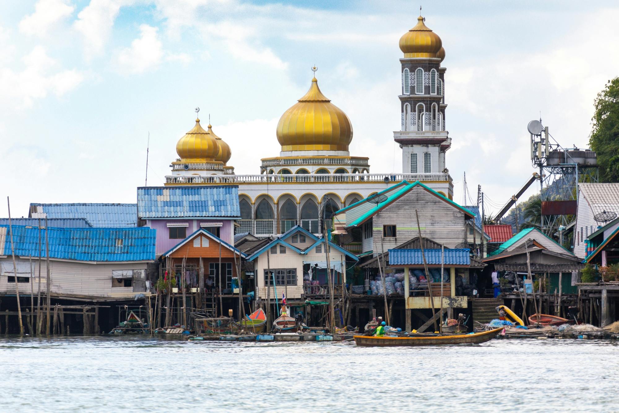 Sunrise Phang Nga island-hopping speedboat tour