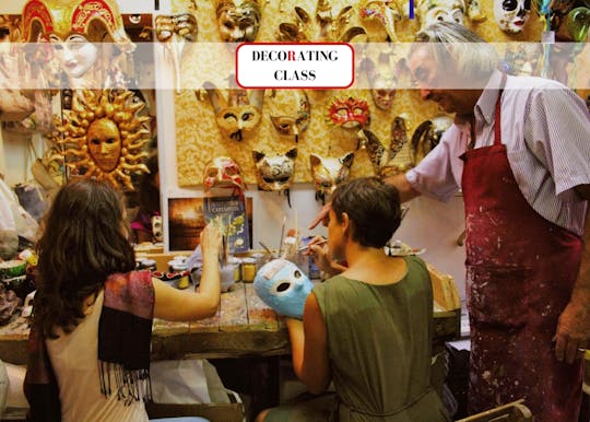 Laboratorio di maschere del Carnevale di Venezia in zona San Marco