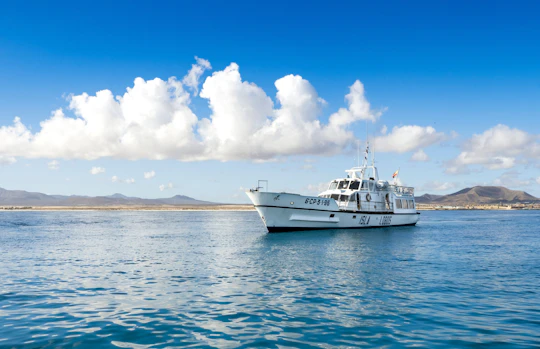 Lobos Island return tickets with Celia Cruz and Isla de Lobos ferries