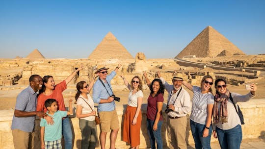 Overnight Tour to Cairo's Highlights from Hurghada