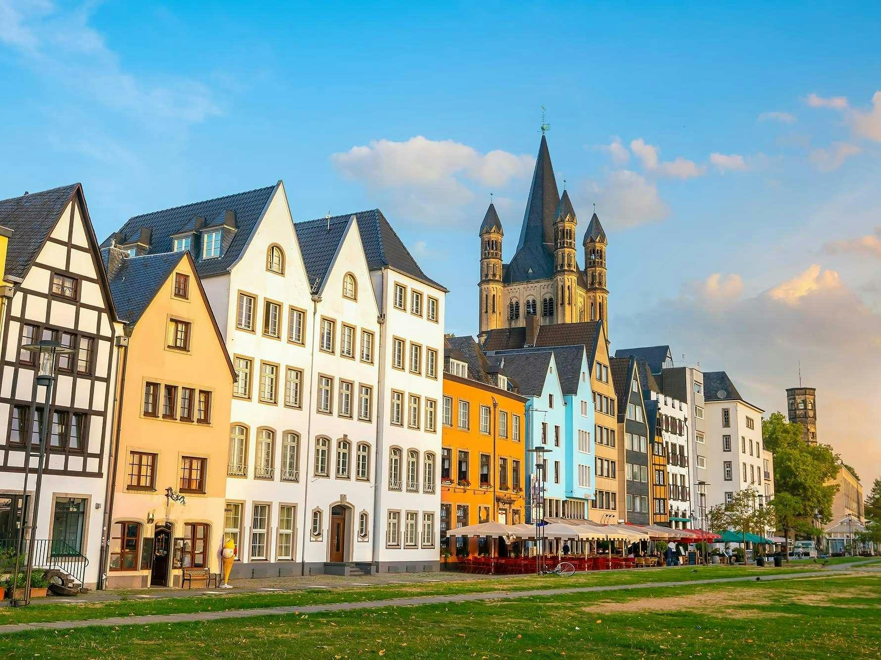 Cologne private architecture walking tour with a local guide