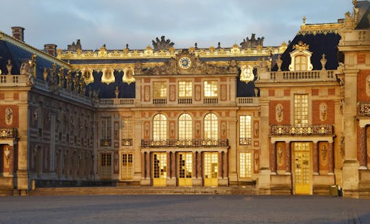 Versailles tour of the palace with gardens and trianon option