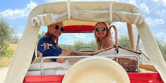 Full-day Tuscany Tuk Tuk tour and cooking experience