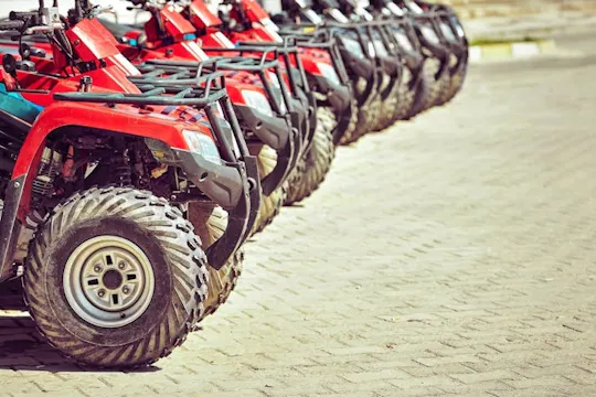 Escursione di mezza giornata in quad a Mellieha con pick-up