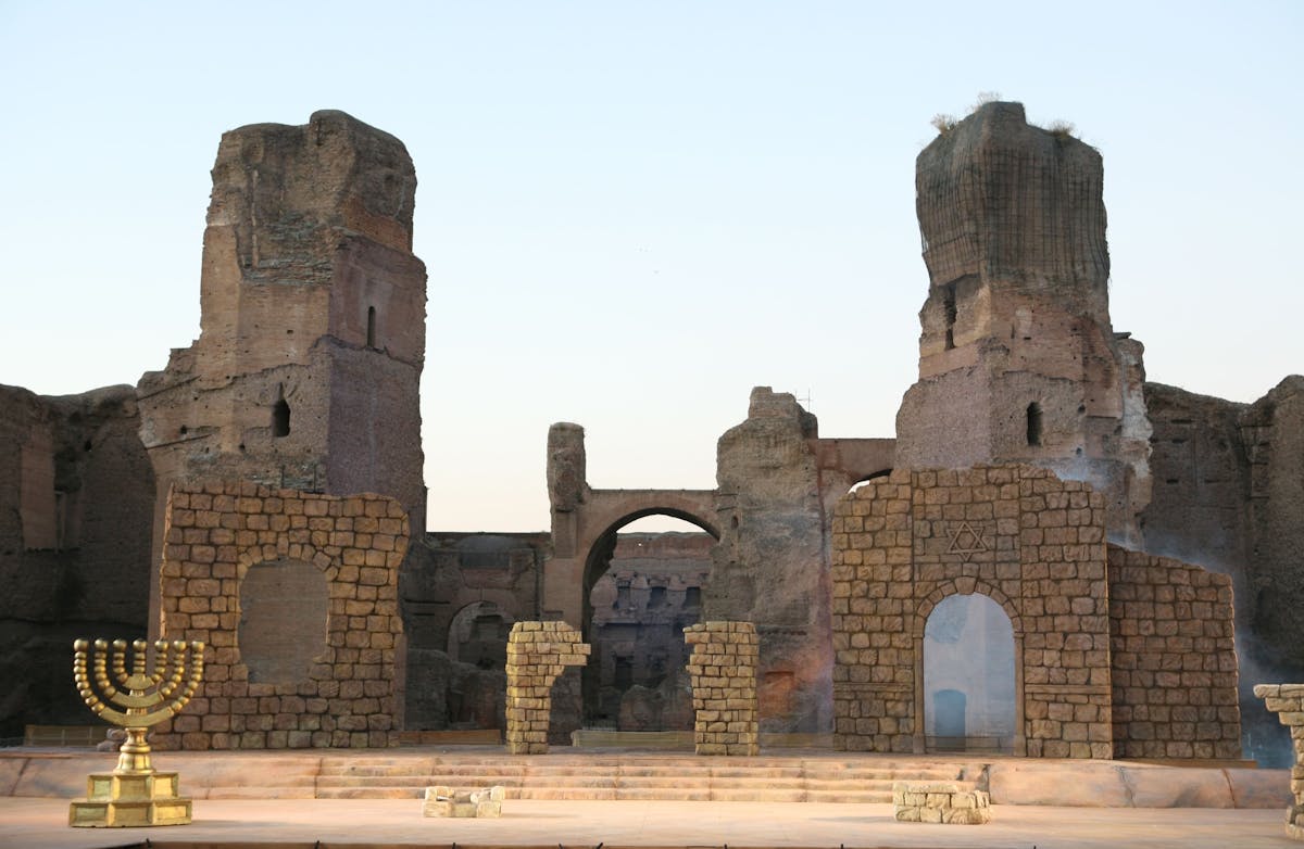 Biglietto per le Terme di Caracalla con trasferimento di andata e ritorno e app per l'audioguida