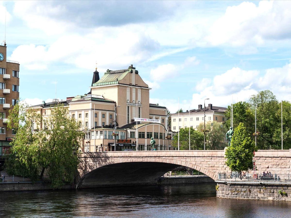 Tour a piedi di 2 ore a Tampere con una guida locale