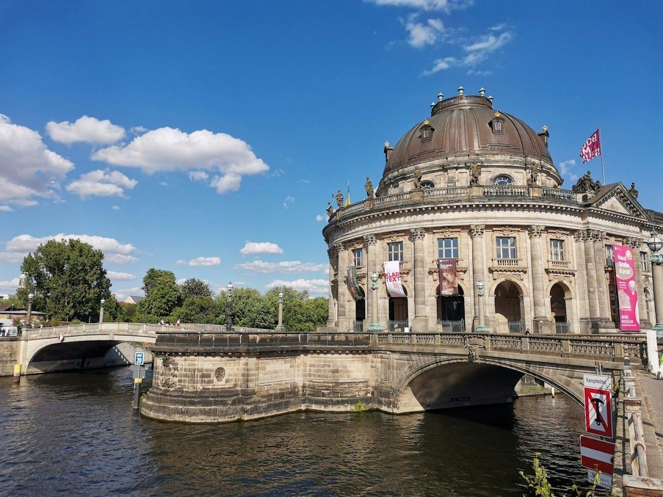 Berlin sightseeing audio tour with Bode Museum ticket