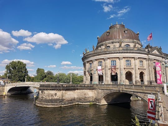 Berlin sightseeing audio tour with Bode Museum ticket