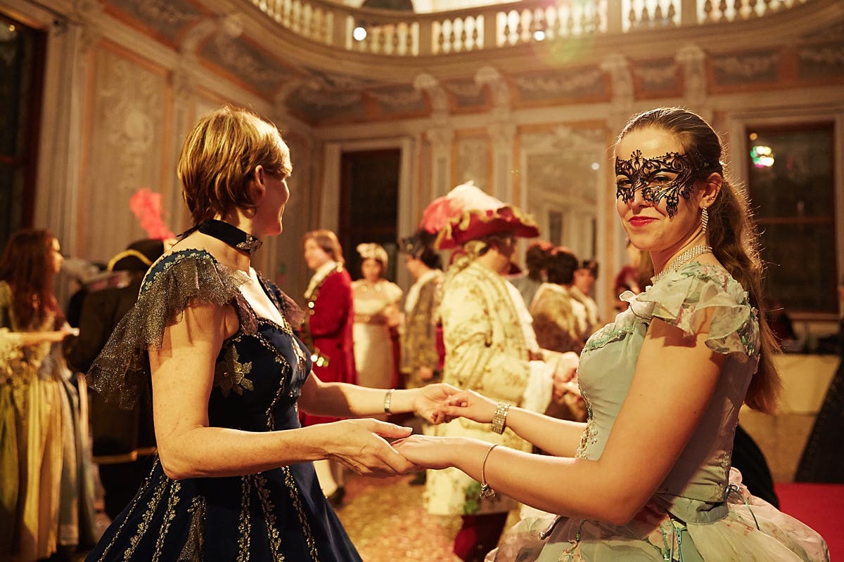 Carnival masked ball 'Minuetto 1800' in Venice
