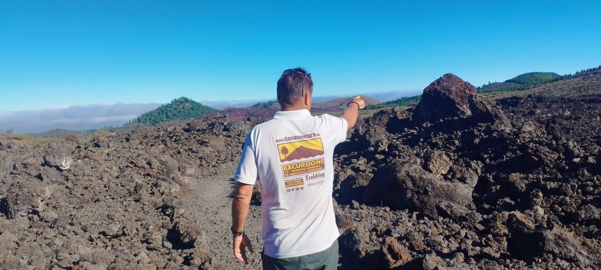 Almond blossom hiking tour in Tenerife with transfer