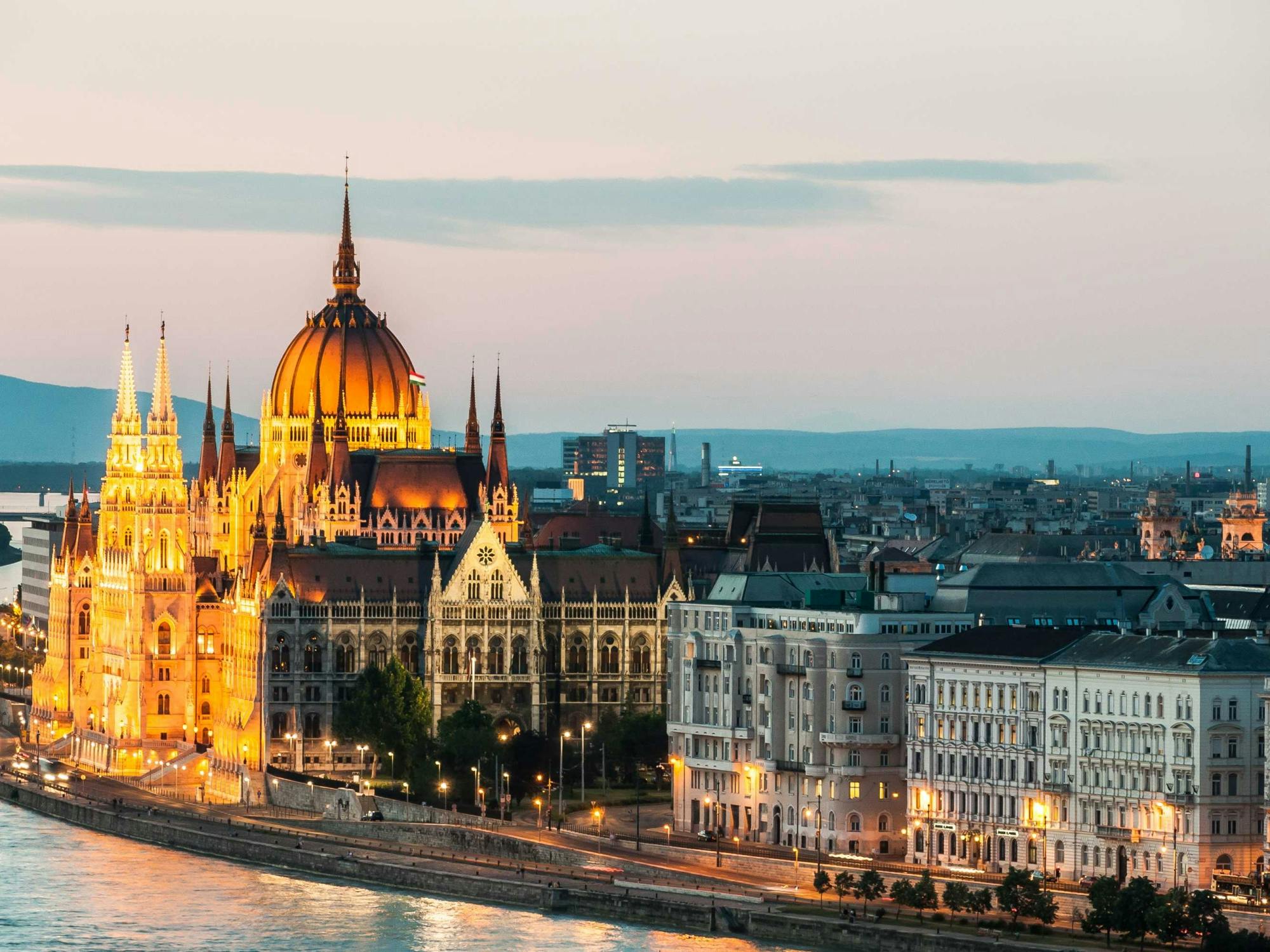 Private architectural tour through Budapest with a local expert