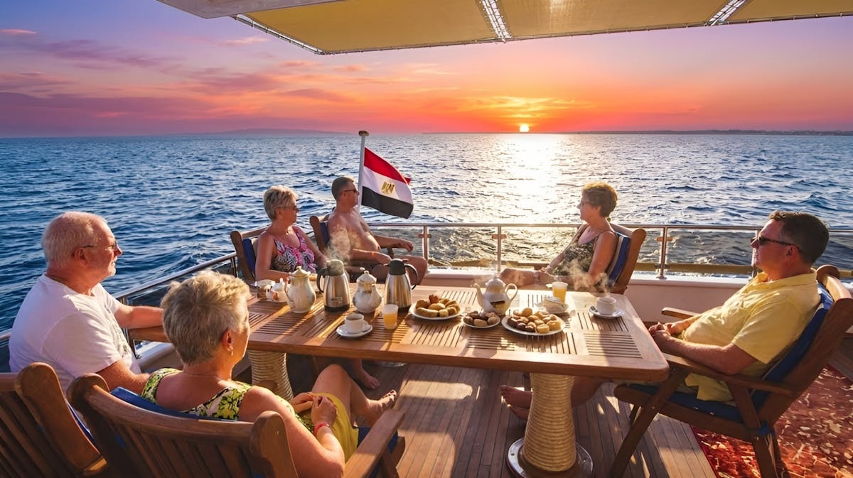 Boottocht bij zonsondergang, afternoon tea en rondleiding door de oude binnenstad van Sharm El Sheikh