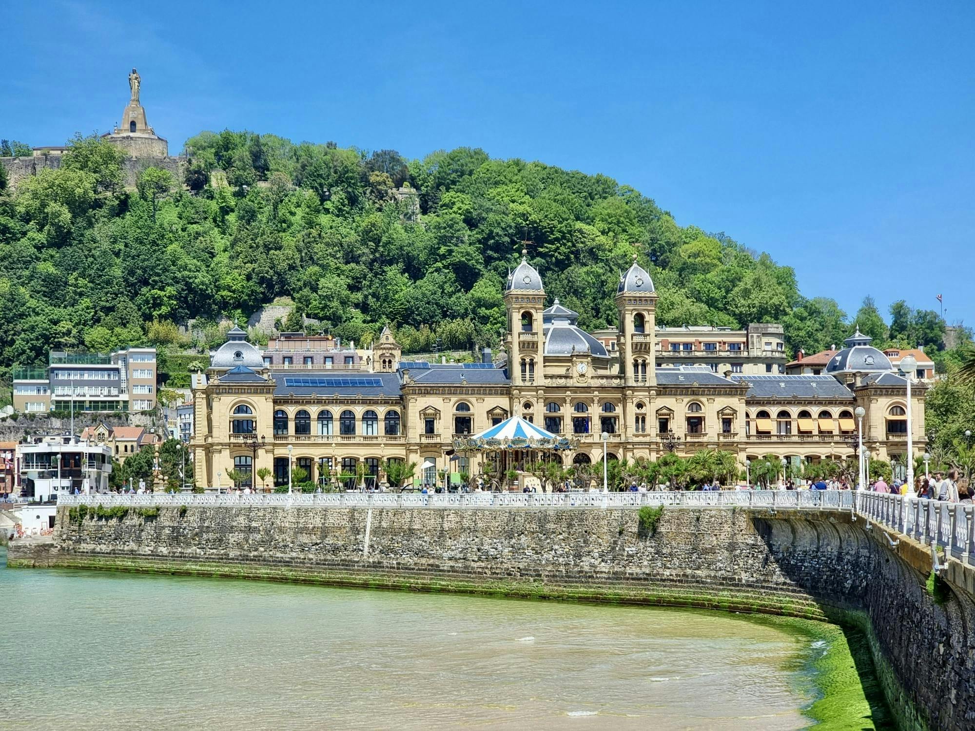 San Sebastián highlights coastal and historic walking tour