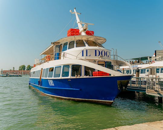 Venice boat trip with a glass of Prosecco