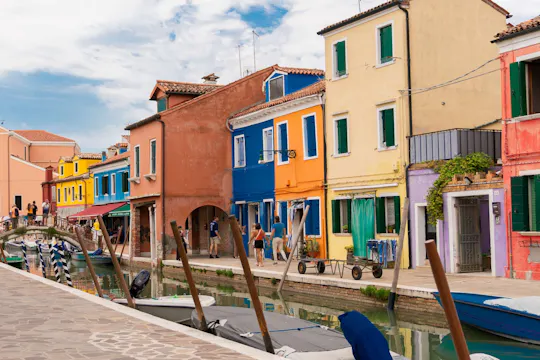 Passeio de barco a Burano a partir de Punta Sabbioni, com paragem em Veneza ou Torcello