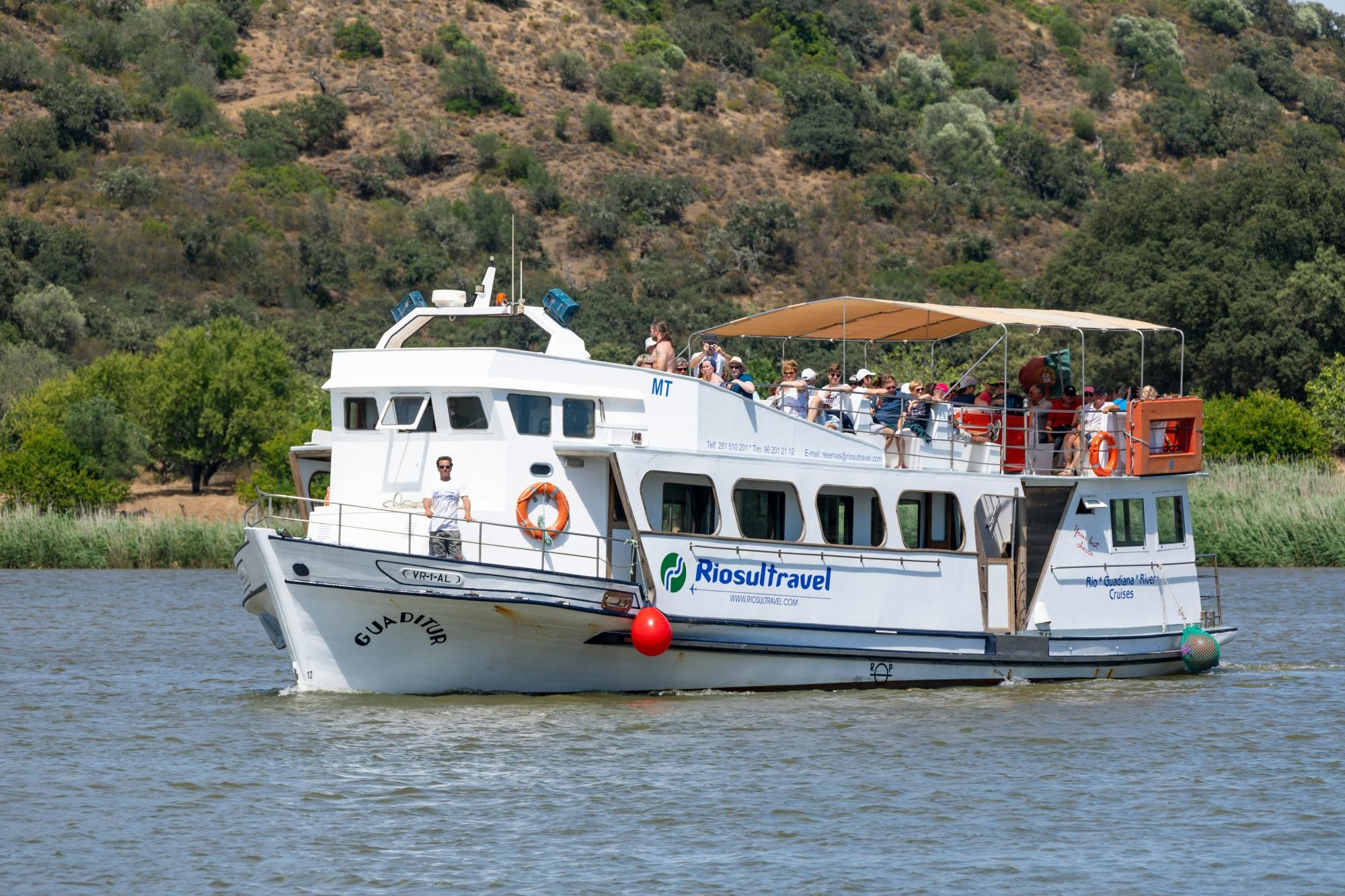 Guadiana River cruise with barbecue