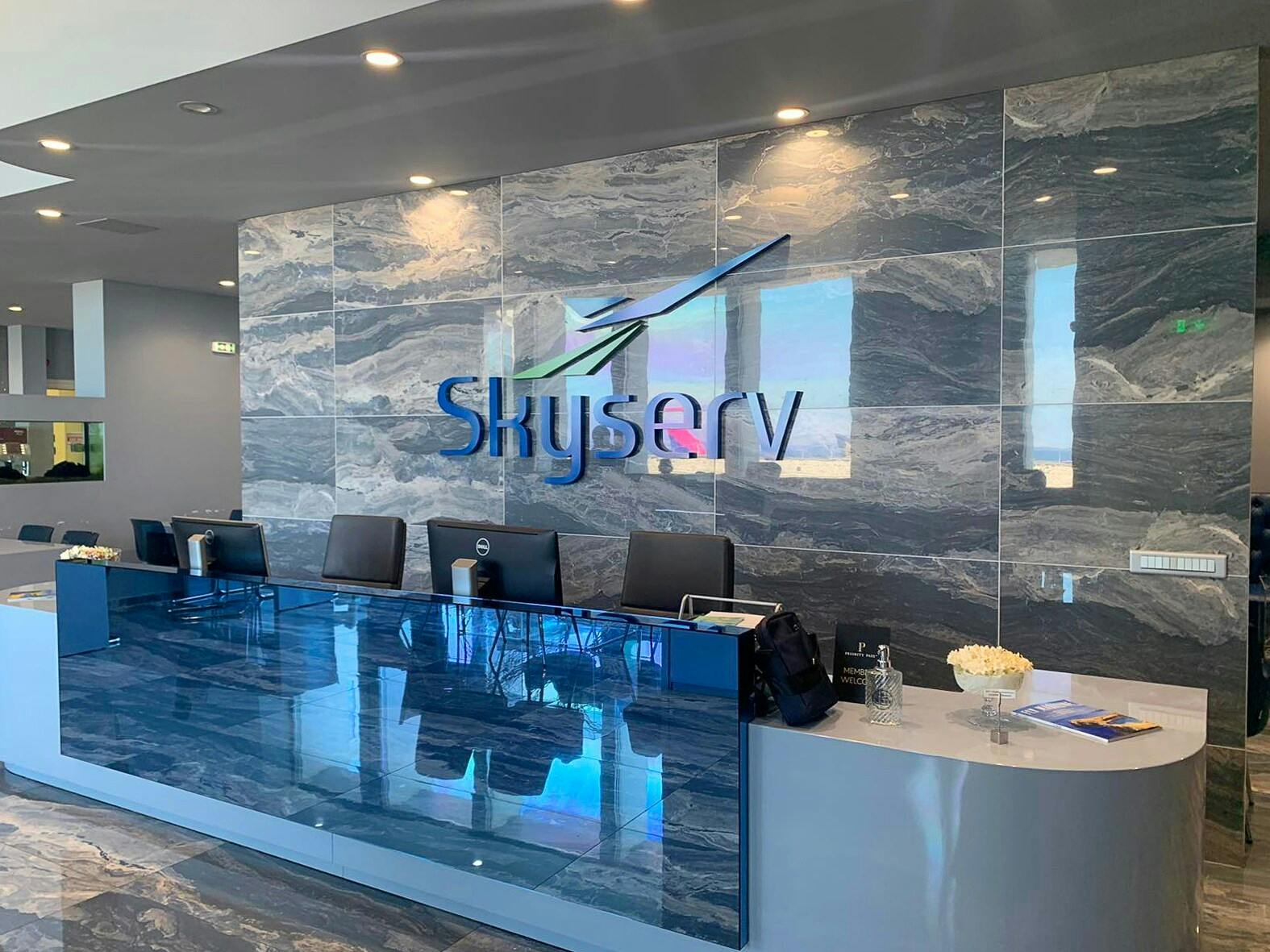 Heraklion airport VIP service and lounge