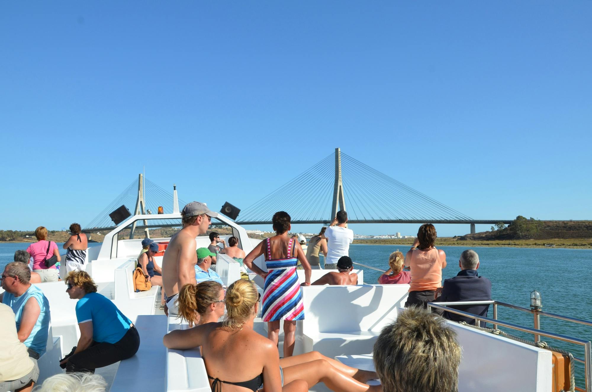 Guadiana River cruise with barbecue