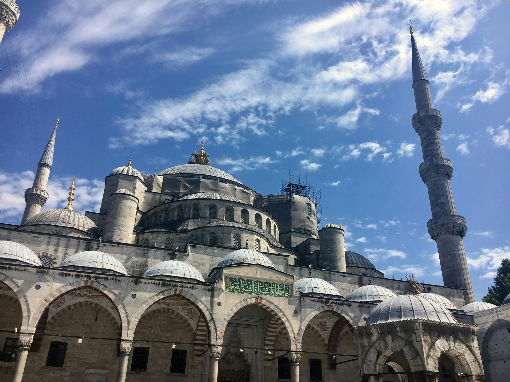 Istanbul old town walking tour from Bulgaria by overnight bus