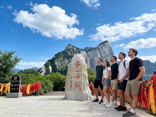 Private day tour to Mount Hua with cable car