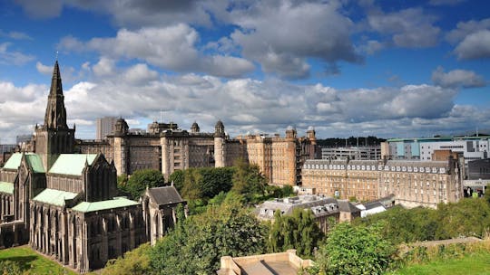 Explore los lugares dignos de Instagram de Glasgow con un local