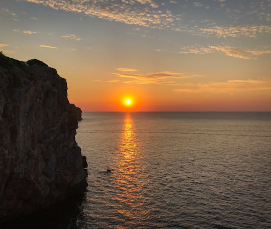 Rejs statkiem o zachodzie słońca Andratx i Dragonera ze snurkowaniem