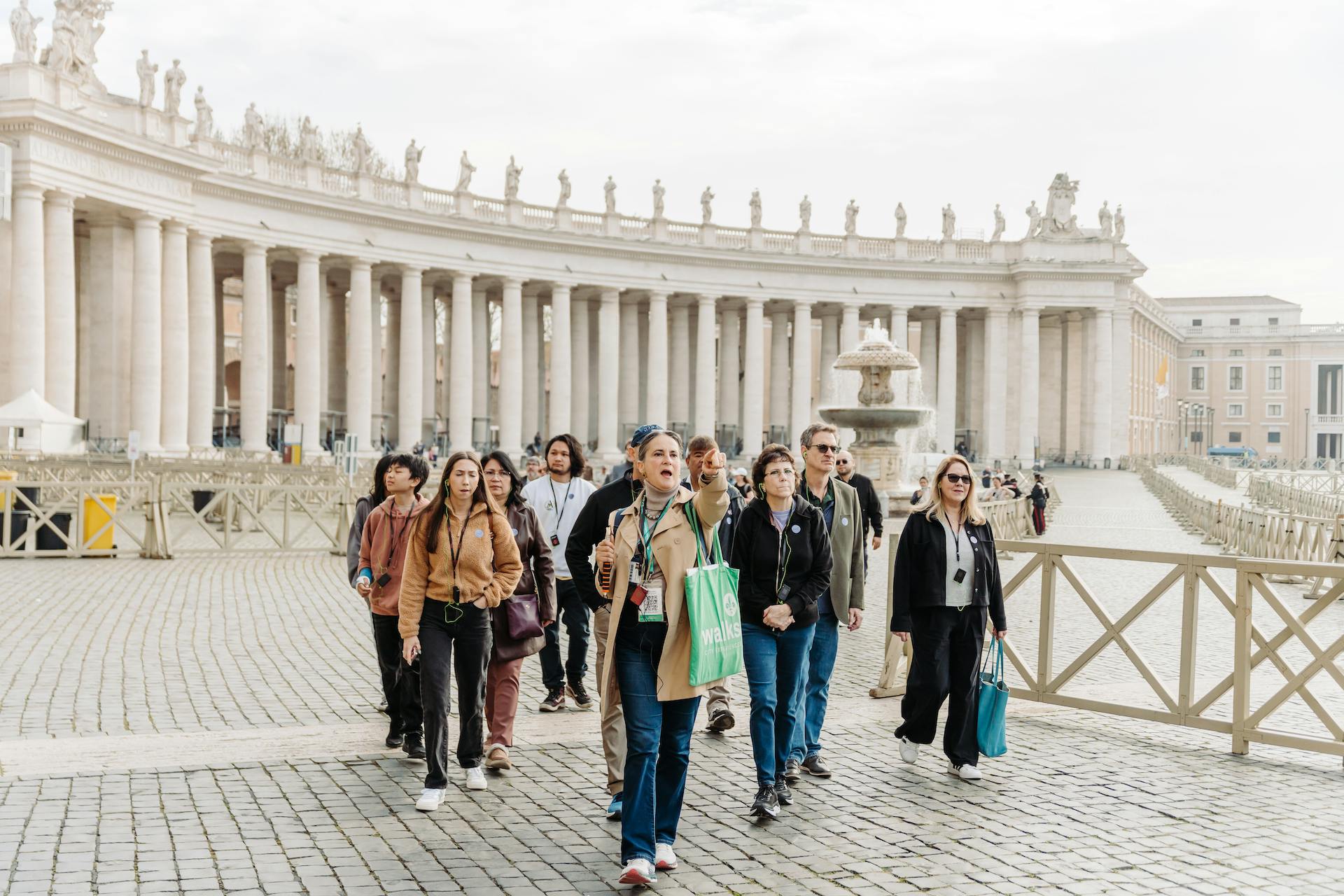 Visite VIP de la basilique Saint-Pierre avec ascension du dôme et crypte papale