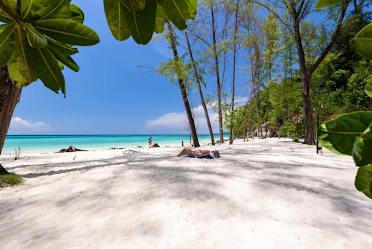 Phi Phi's Extended Grand Odyssey by Speedboat