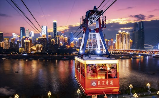 Private Chongqing night tour and hotpot feast