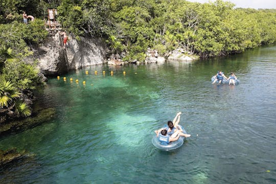 Nuoto con i delfini di Delphinus con biglietto per il parco di luci di Xel-Ha con trasferimento