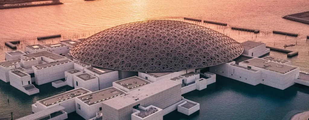 Abu Dhabi stadstour met entree Louvre