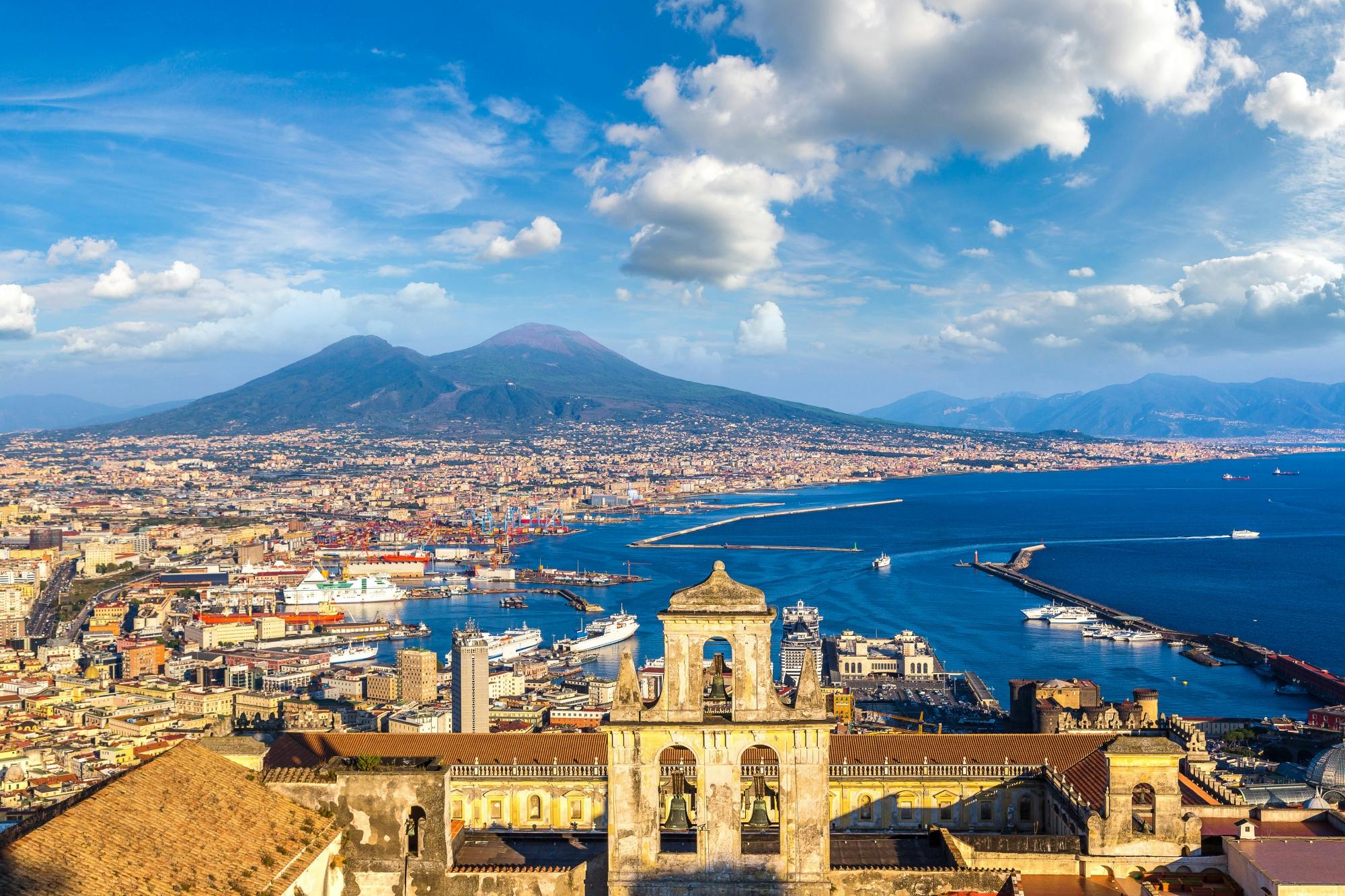 Pass per Napoli con Pompei, Metropolitana e tour in bus hop-on hop-off