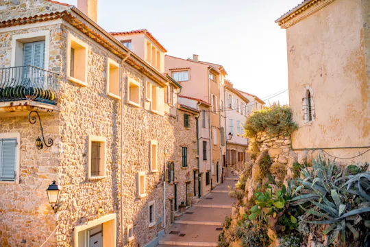 Entdecken Sie Antibes in 1 Stunde mit einem Einheimischen