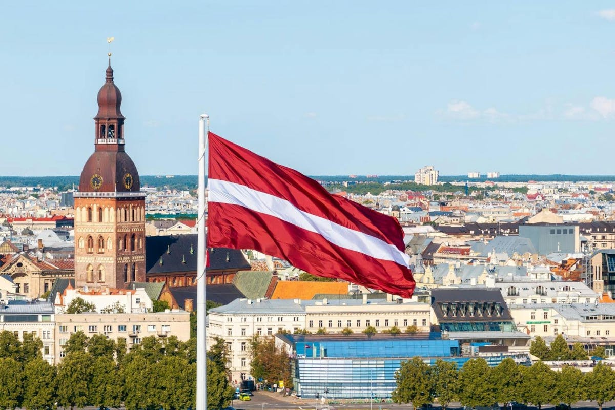 Rondleiding langs de meest fotogenieke plekjes vanaf Riga met een lokale bewoner