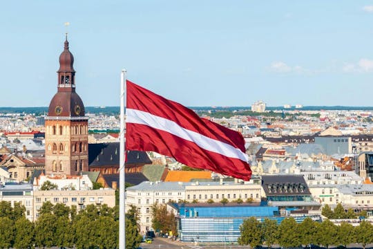 Guided tour of Riga's most photogenic spots with a local