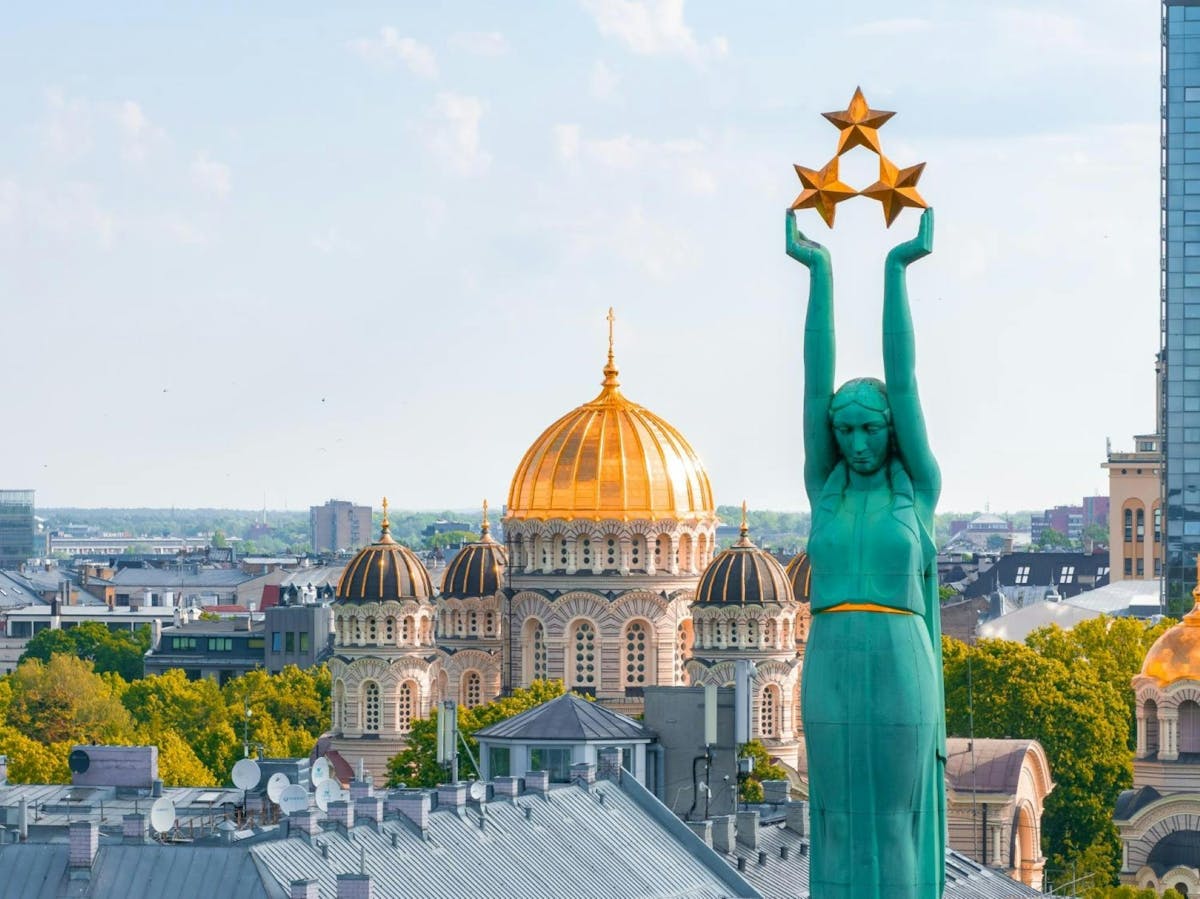 Rondleiding langs de meest Instagrammable plekjes vanaf Riga met een local