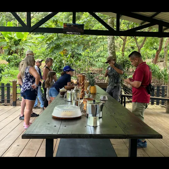 Sabores de Costa Rica y una experiencia en la naturaleza
