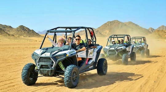 Wieczorna przejażdżka buggy po piasku z kolacją i pokazem na pustyni w Hurghadzie
