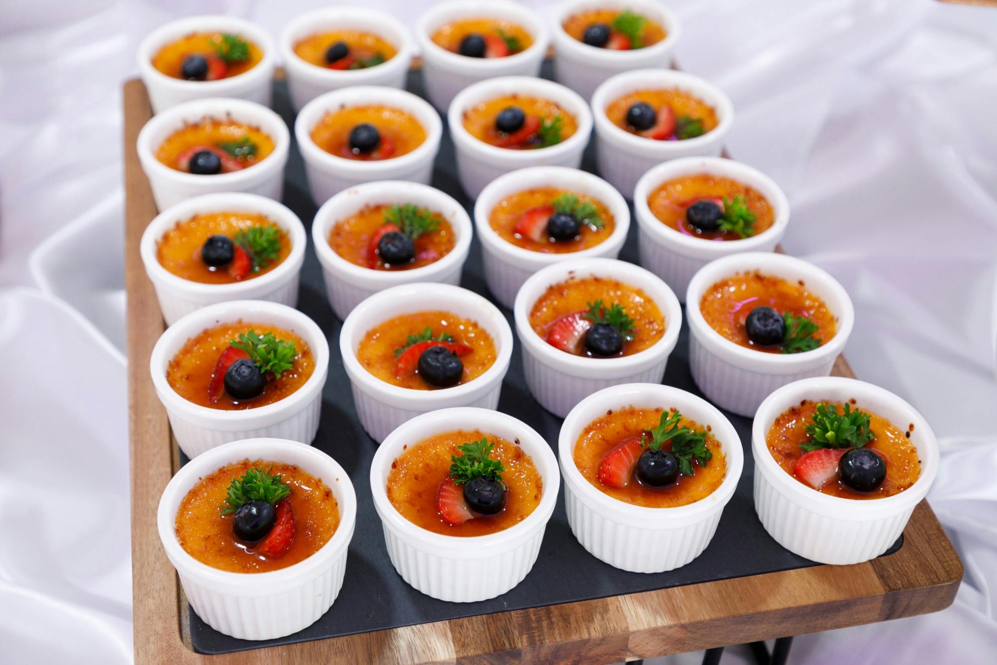 Bangkok by night with dinner cruise on the Chao Phraya River