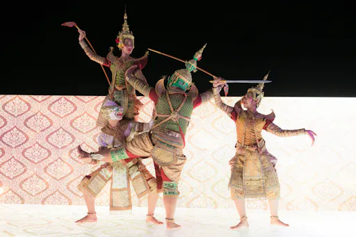 Bangkok by night with dinner cruise on the Chao Phraya River